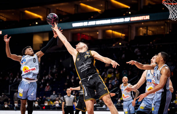 对方反击 对方反击