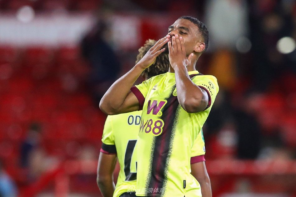 深刻的教训 深刻的教训