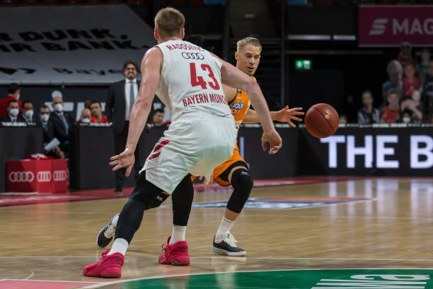 朴茨茅斯虽 朴茨茅斯虽