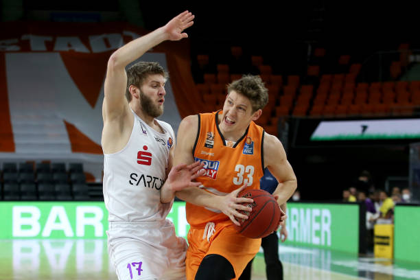 尤其是斯特 尤其是斯特