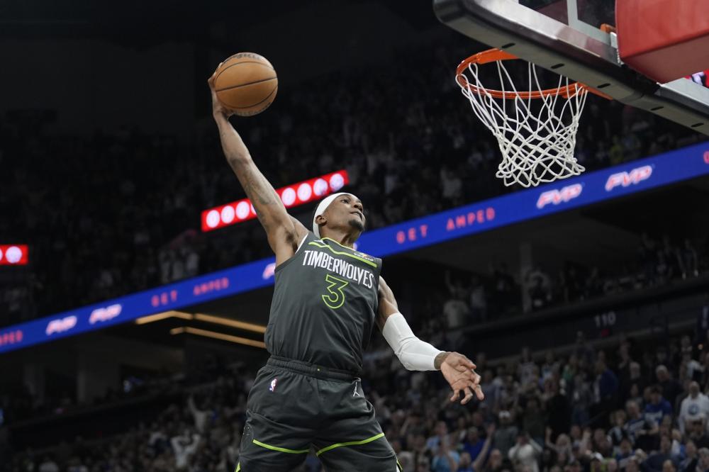 屡有亮眼表 屡有亮眼表